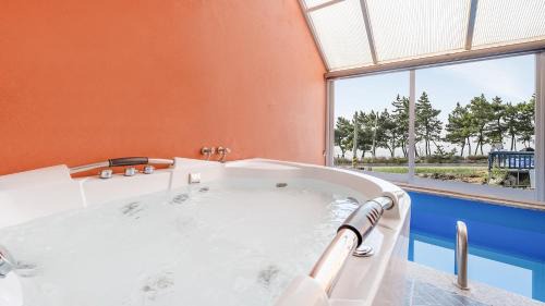 Boryeong House | Boeryeong Rainbow Oceanview Pension