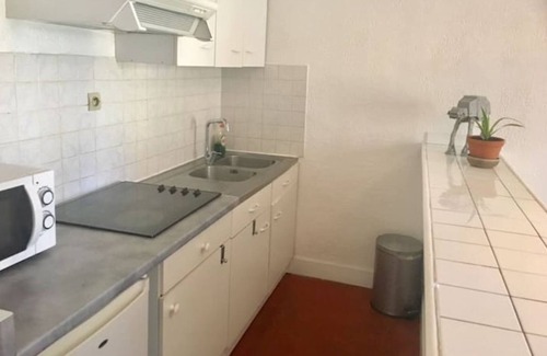 La Gare Apartment | Bohemian apartment near train station and city center
