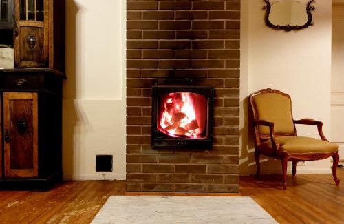 Old Town Apartment | Bohemian Hideout, Old Town, Tartu Home