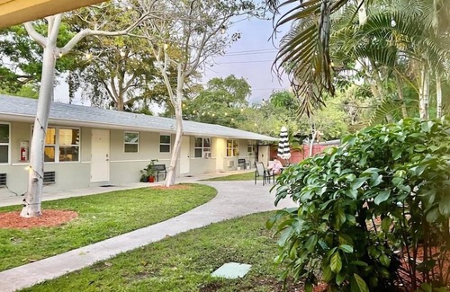 Riverside Park Apartment | Boho Apt.8, near BEACH | Airport | Cruiseport