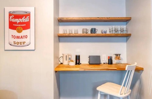 Burns Park Apartment | Boho Chic 2 Bedroom Close to Stadium & UM