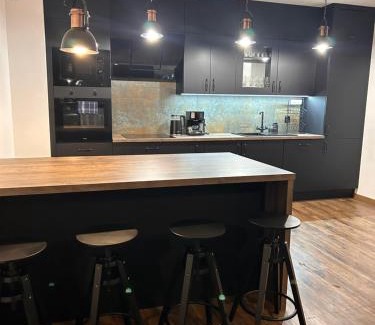Boleslawiec Apartment | BoleslaviaApartments - Apartament Arte 2 - parking free, EV