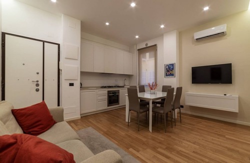 Universita Apartment | Bologna Square Sweet Apartment