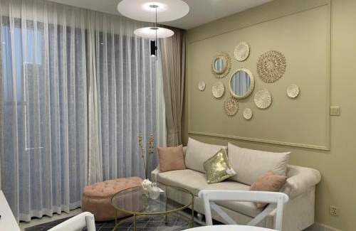 Quoc Oai Apartment | BOM HOMES -VINHOMES SMART CITY- COZY APARTMENt