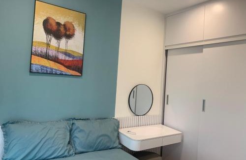 Quoc Oai Apartment | BOM HOMES -VINHOMES SMART CITY- COZY APARTMENt