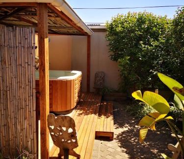 Grassy Park Apartment | Bona Lodge