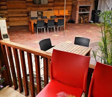Grassy Park Apartment | Bona Lodge