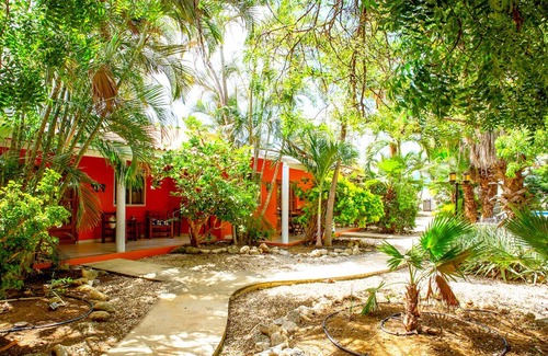 Playa House | Bonaire - Tropical Bungalow