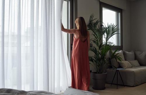 Khalandrion Hotel | Bond Smart Living Suites