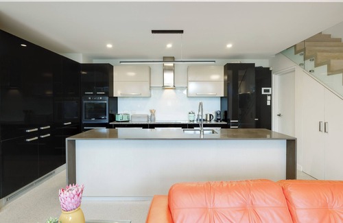 North Bondi House | Bondi Holiday Home Garden Apartment