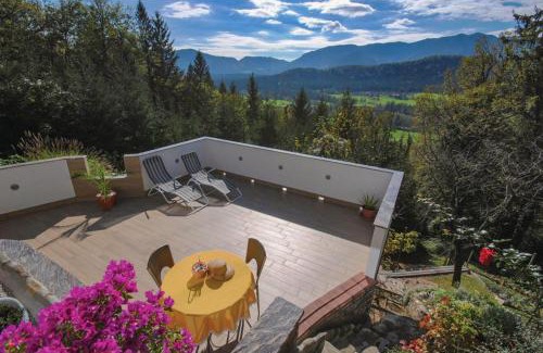 Ljubno Villa | Bonidesa House With Whirlpool - Happy Rentals