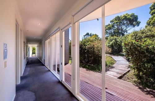 Great Ocean Road House | Bonita Vista - Stylish + Breathtaking ocean views