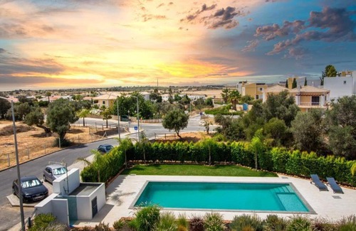 Pera Villa | Bonjour House - Sea View & Pool and Garden & BBQ