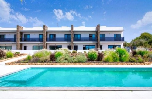 Pera Villa | Bonjour House - Sea View & Pool and Garden & BBQ