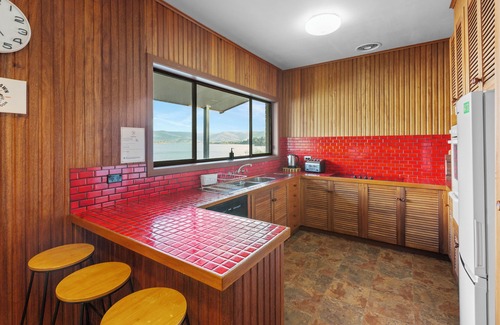 Bonnie Doon House | Bonnie Dawn - Water Front