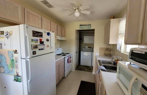 O Brien House | Book a little getaway before summer is gone…