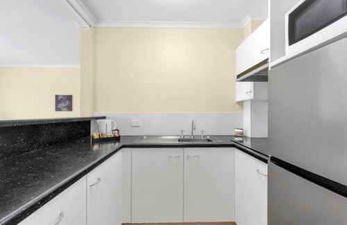 Mount Ommaney Hotel | Book for Brisbane Festival - Easy Access 2 CBD