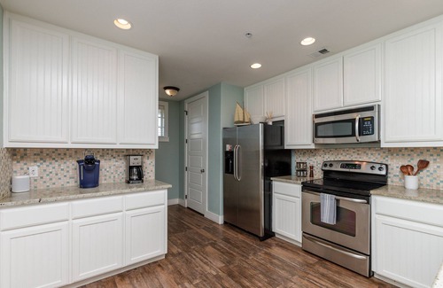 Cinnamon Shore Condo | Book 'Walk to the Beach,’ a Classic 1-BR Condo@Cinnamon Shore w/Amenities!