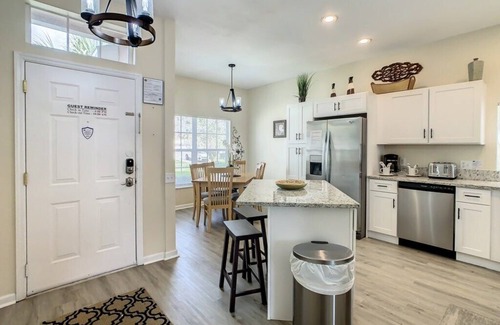 Windsor Palms House | Book Your 2025 Florida Dream: Unforgettable Stays!