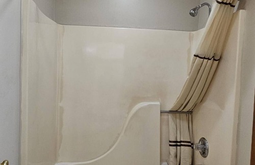 Drumright Hotel | Boomtown Inn