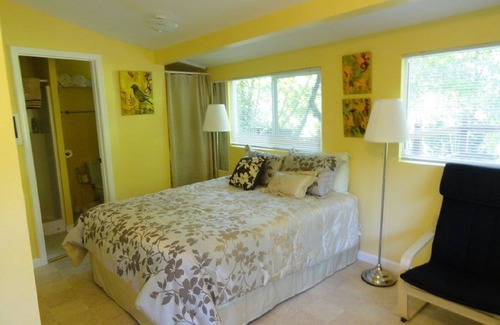 Boonville Cottage | Boonvilla Cottage, cosy wine country cottage (Sleeps 2 persons minimum/maximum)