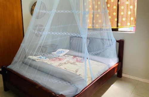 Mvara House | Borderlands Guest House