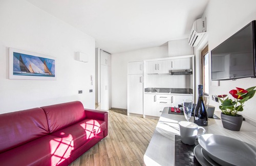 Zona XVIII Capannelle House | Borgo Aureo