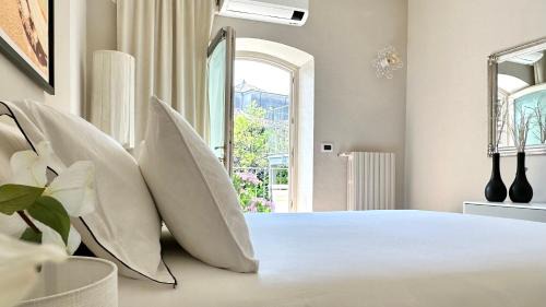 San Felice del Benaco Apartment | Borgo dei Sogni - Deluxe Apartment - Lago di Garda