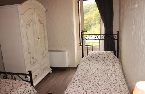 Colico House | Borgo Erbiola