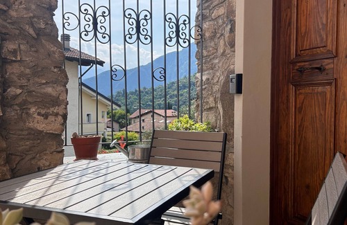 Tremezzina House | Borgo House. Characteristic stone cottage in the historic hamlet Casanova.