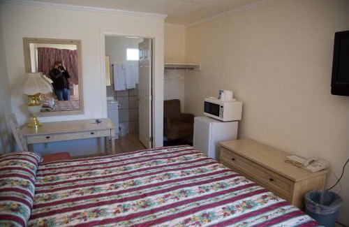 Boron Hotel | Boron Motel