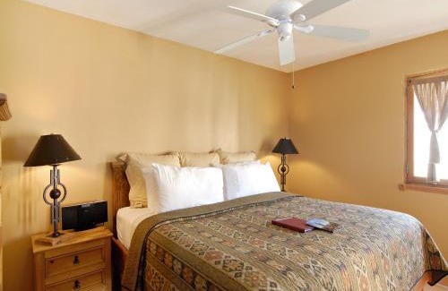 Borrego Springs Hotel | Borrego Valley Inn
