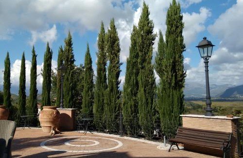 Sant'Andrea del Garigliano Bed & Breakfast | Bosco D'Olmi Country House