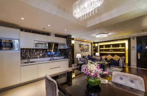 King Abdul Aziz Road Apartment | Boudl Heraa