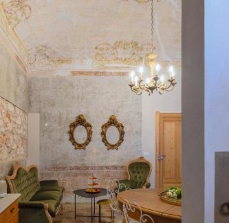 Santa Lucia Apartment | Boudoir degli Orti, Unconventional Stay in Borgata, Siracusa
