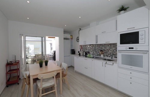 Tavira House | Bougainvillea House
