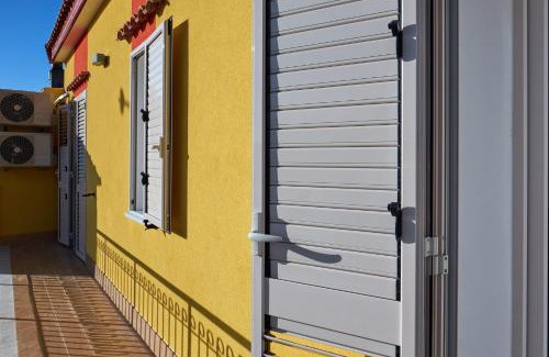 Triparni Bed & Breakfast | Bouganville House - casa vacanze