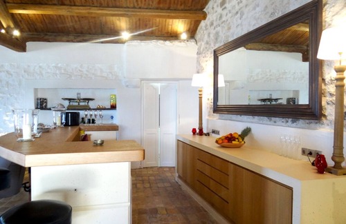 Chlomos Villa | Boukari Bay - Eight Bedroom Villa, Sleeps 16