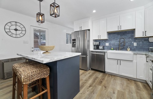Boulder Bay House | Boulder Bay Bungalow - Updated mountain retreat with hot tub, game table, and sauna