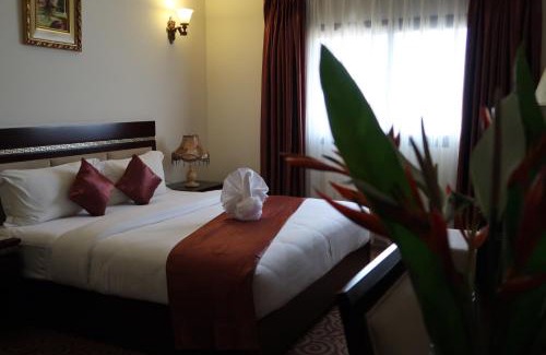 Monrovia Hotel | Boulevard Palace Hotel