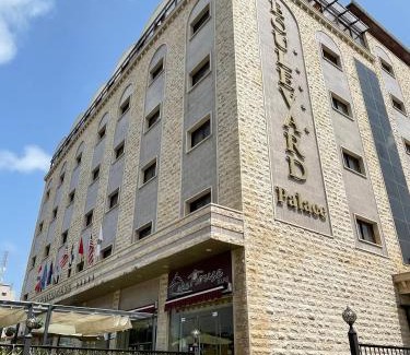 Monrovia Hotel | Boulevard Palace Hotel