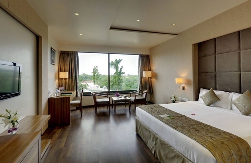 Nadiad Resort | Boulevard9 Luxury Resort & Spa