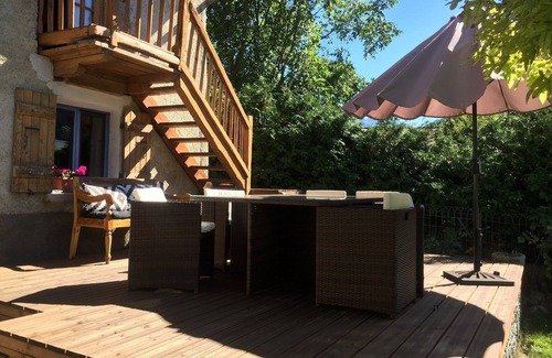 Seez Apartment | Bourg St Maurice: charming apartment for 4/5 people. Alt 900 m to Seez