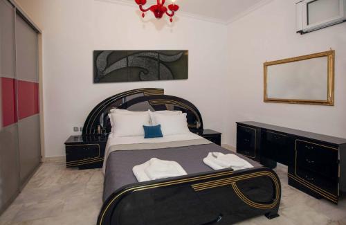 Nafplion City Centre Apartment | Bourtzi View Villa - The Apartment Semi Basement