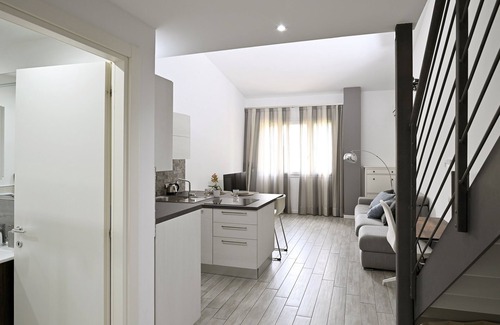 Santa Maria Novella Apartment | Boutique Apartment "Divided Two" in Florence