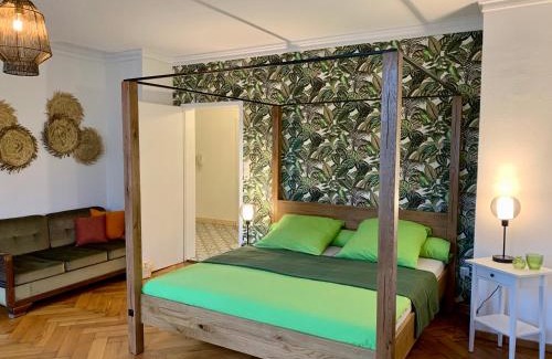 Metzingen Apartment | Boutique Apartment Villa Landenberger Outlet Metzingen P12E