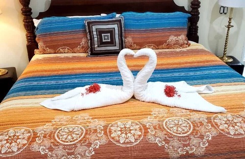 Cave Bed & Breakfast | Boutique B & B at Stonevillage