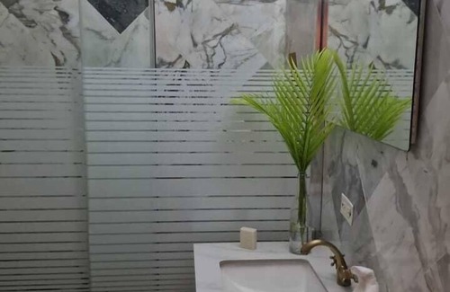 Cave Bed & Breakfast | Boutique B & B at Stonevillage