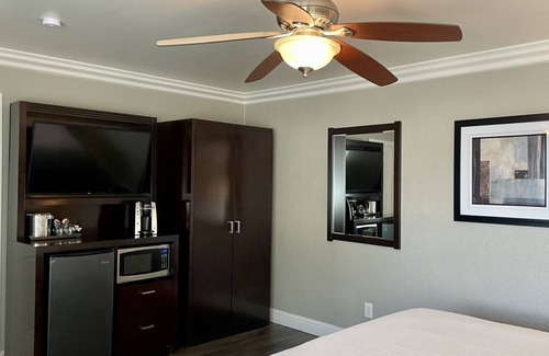 Lompoc Hotel | Boutique Comfort at Inn at HWY1