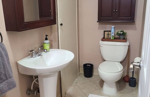 Campbell Park Condo | Boutique condo close to trails 1 bed 1.5 bath